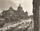 Praha - pohled na Nrodn muzeum a u chodnku i na Velorex