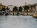 17.7. 2000 Chlorovan voda v kan na Trafalgar Square